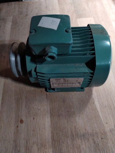Moteur asynchrone triphasé